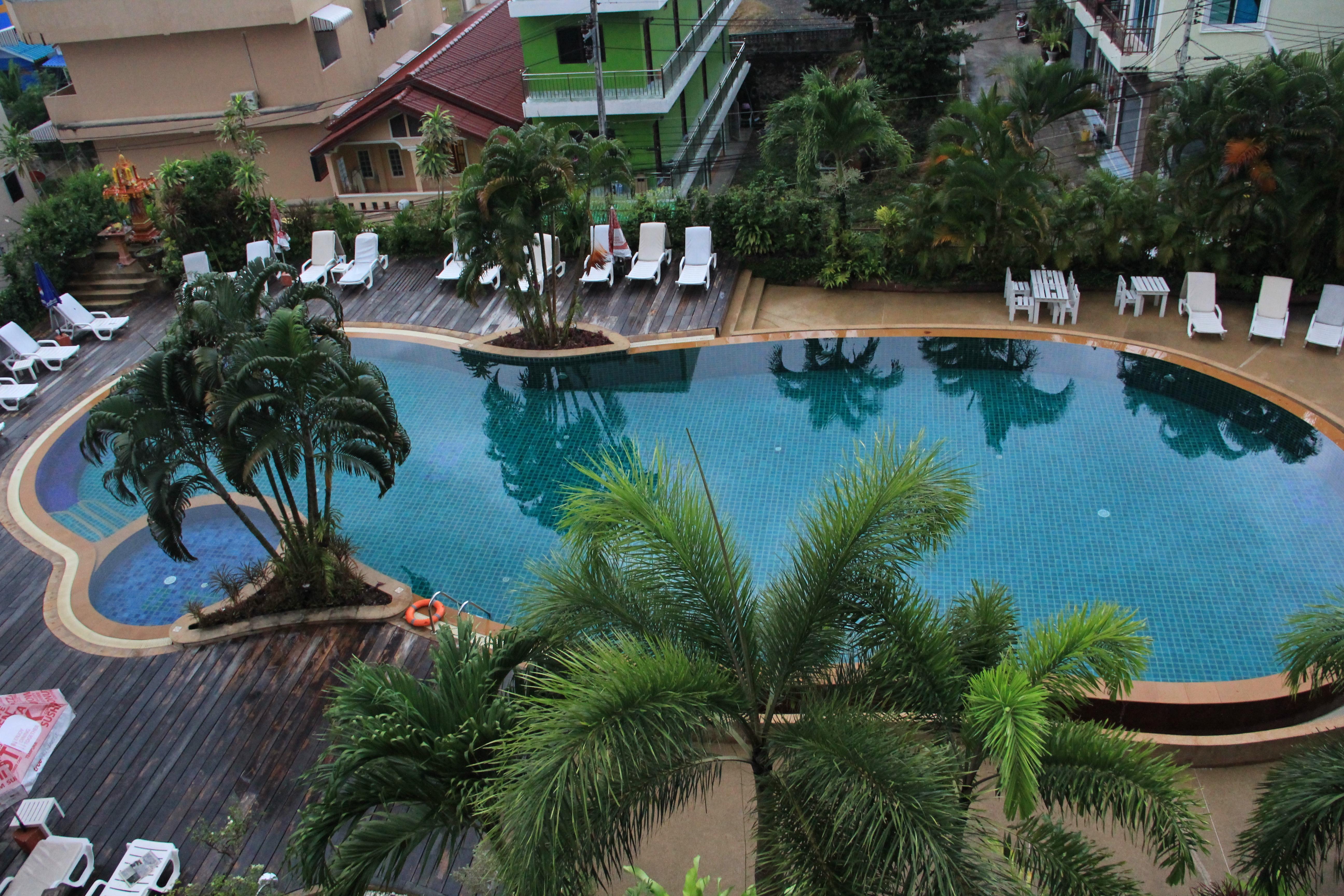 Готель Casa Del M Phuket - Newly Renovated Patong Екстер'єр фото