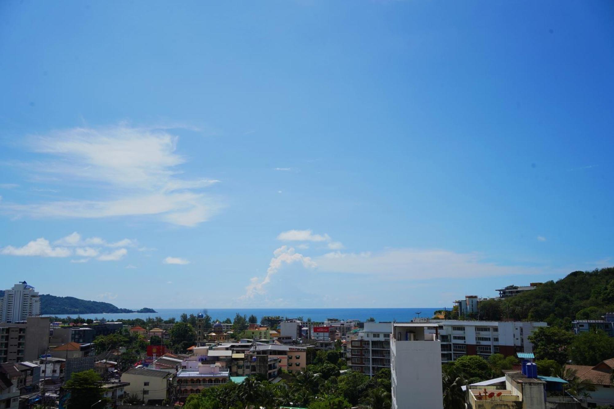 Готель Casa Del M Phuket - Newly Renovated Patong Екстер'єр фото